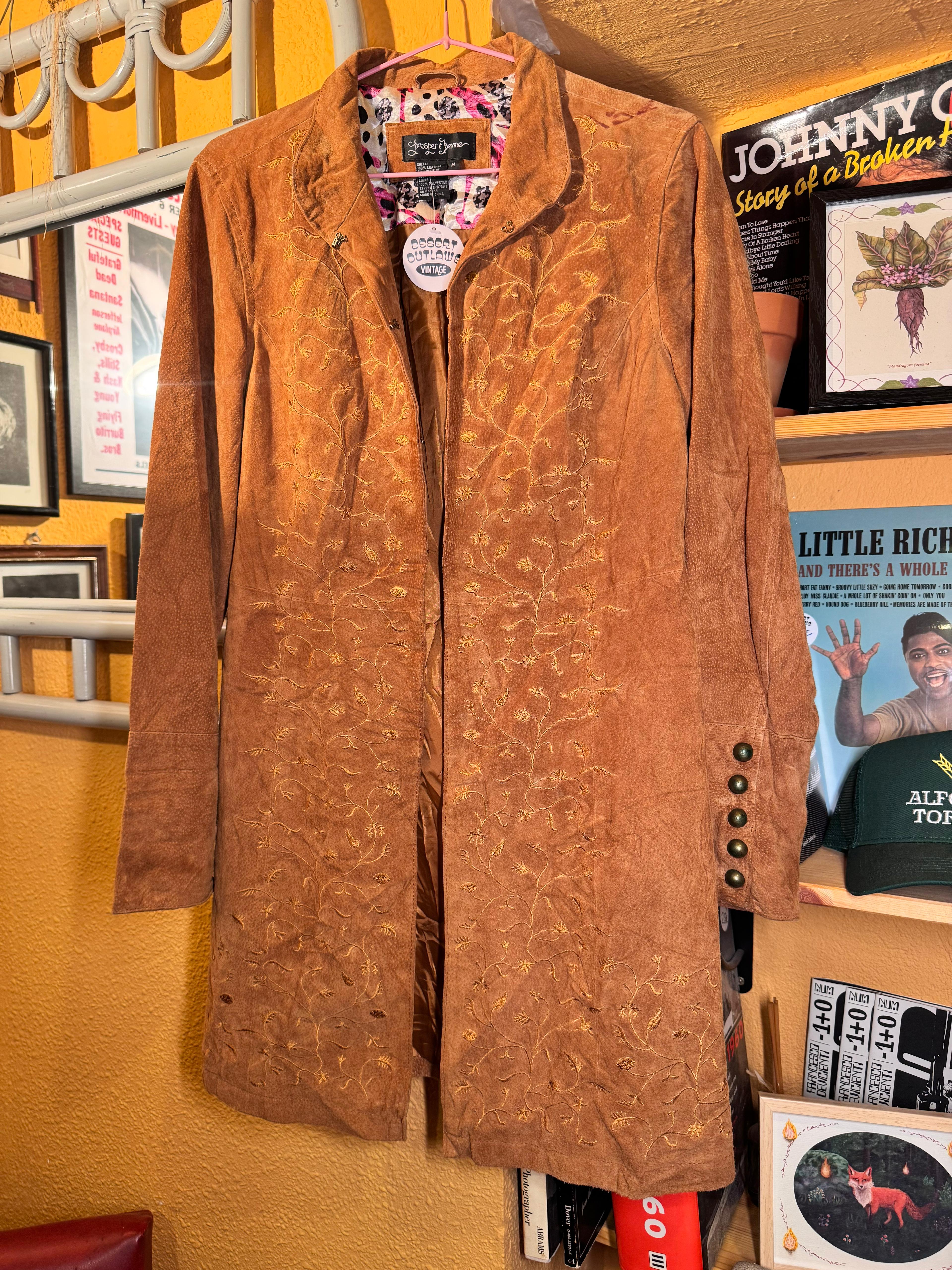 Abrigo Vintage de Ante Bordado