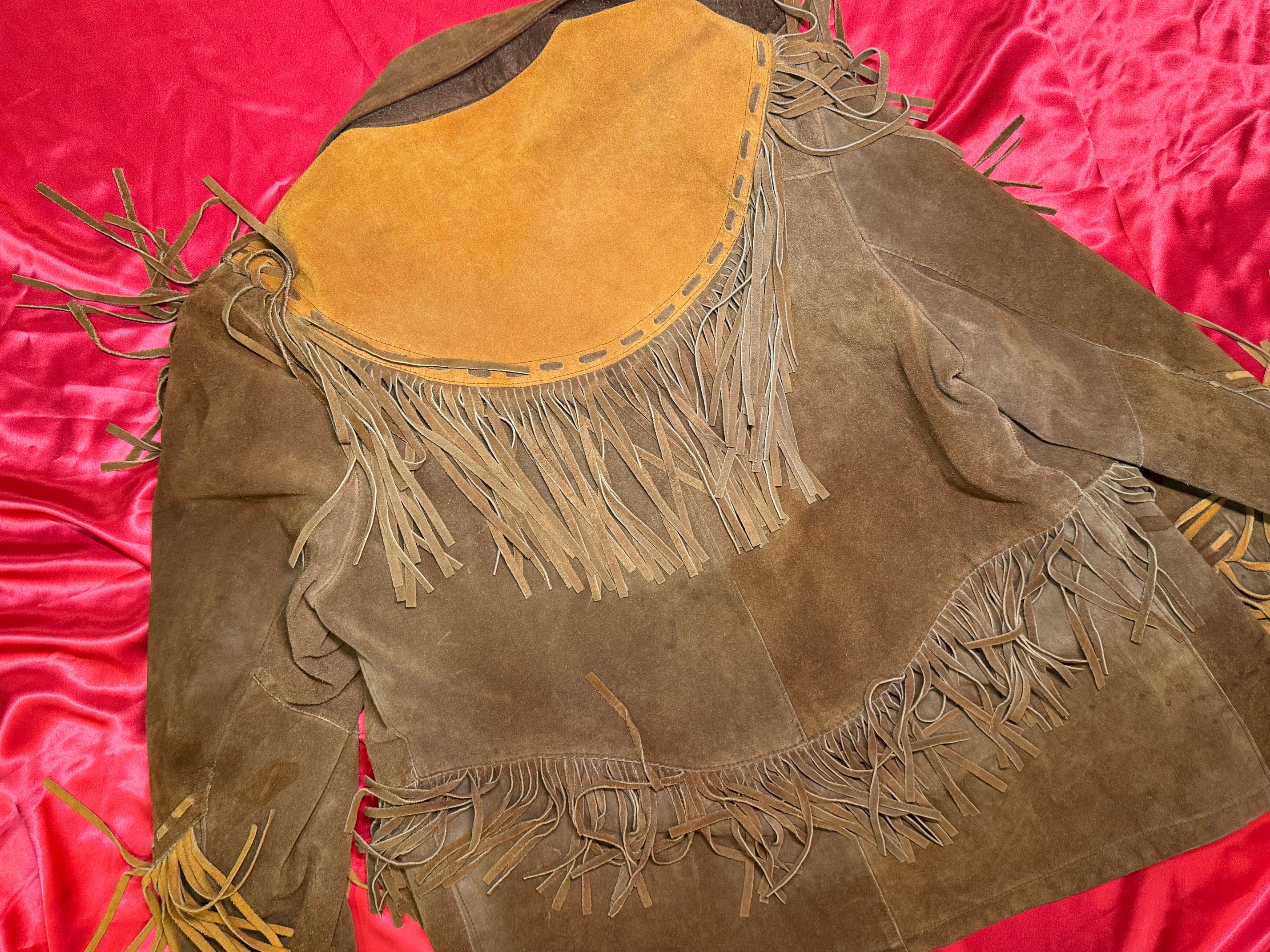 Chaqueta Western Pioneer Wear Albuquerque – Ante Marrón y Mostaza Flecos Gran Yugo USA Vintage Talla L