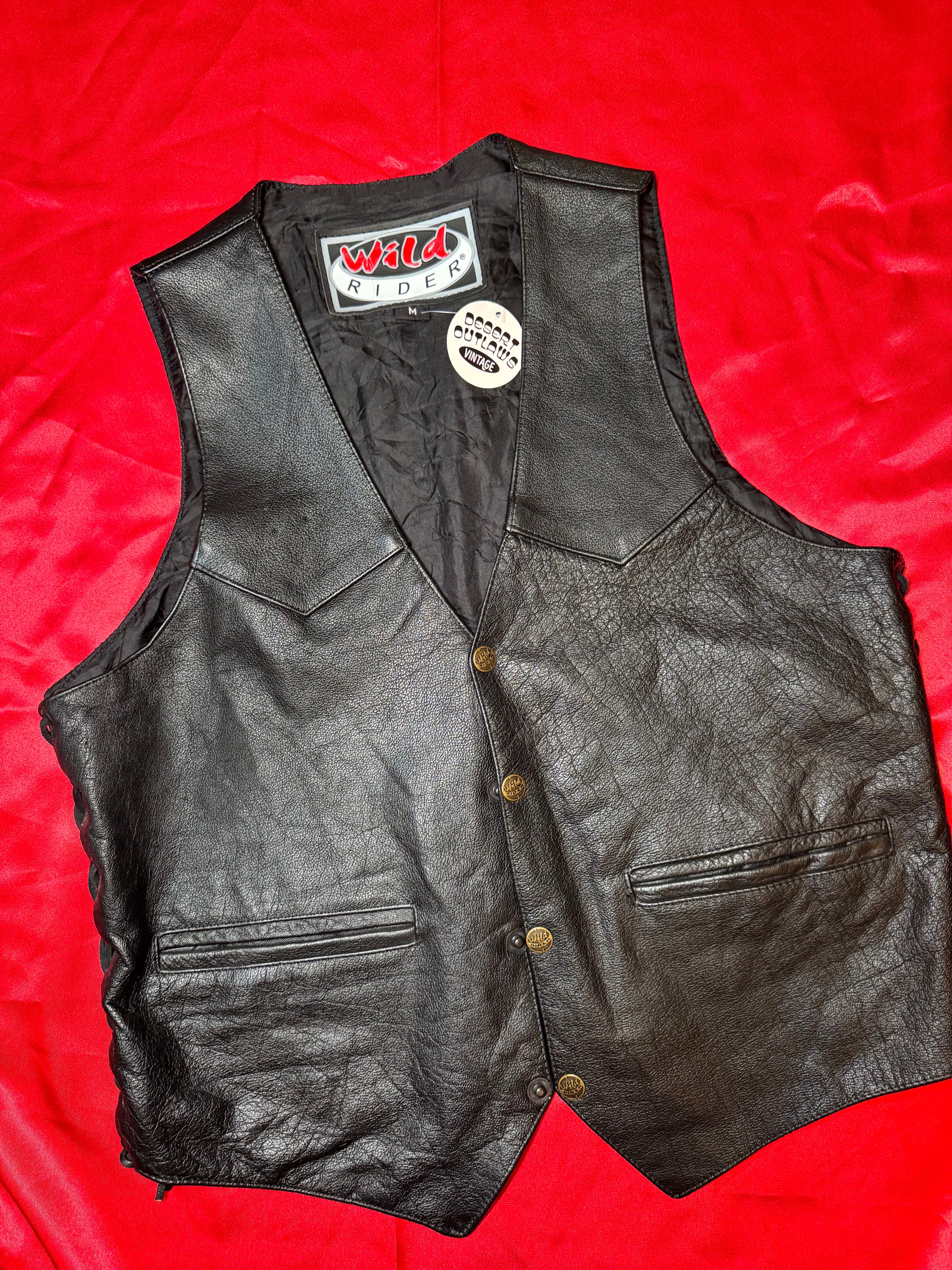 Chaleco Wild Rider de Piel Negra – Estilo Biker/Western Talla M