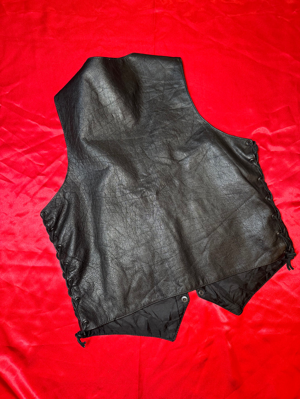 Chaleco Wild Rider de Piel Negra – Estilo Biker/Western Talla M