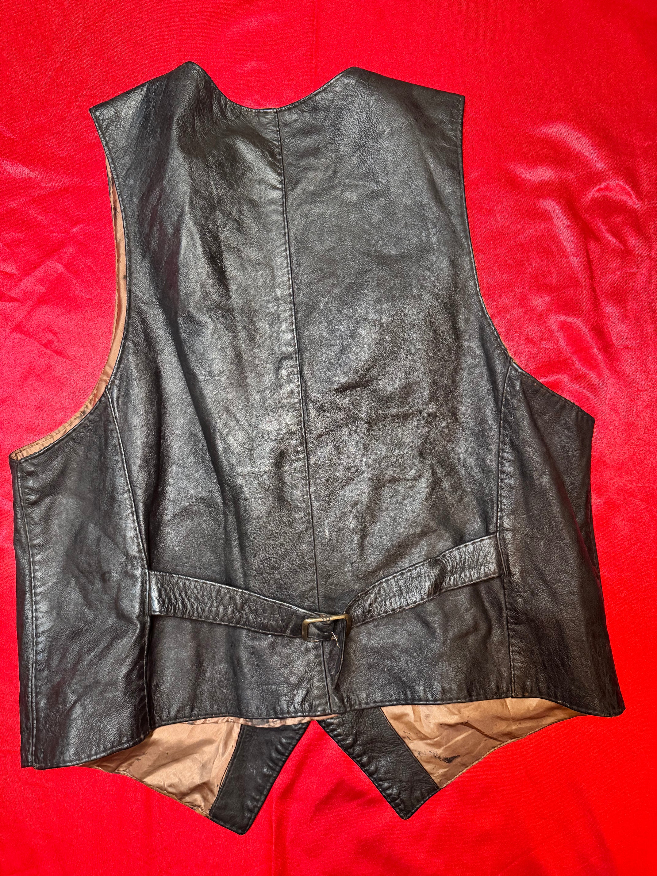 Chaleco Vintage Western Negro 100% Cuero – Con Hebilla y Forro Beige | Talla L