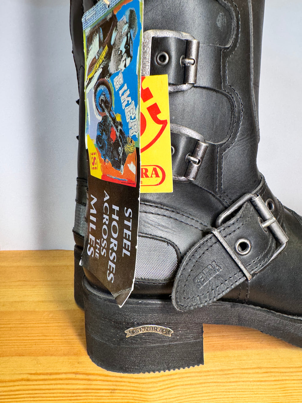 Botas Biker Sendra Negras Edición Limitada 90s con Punta de Acero Talla 42