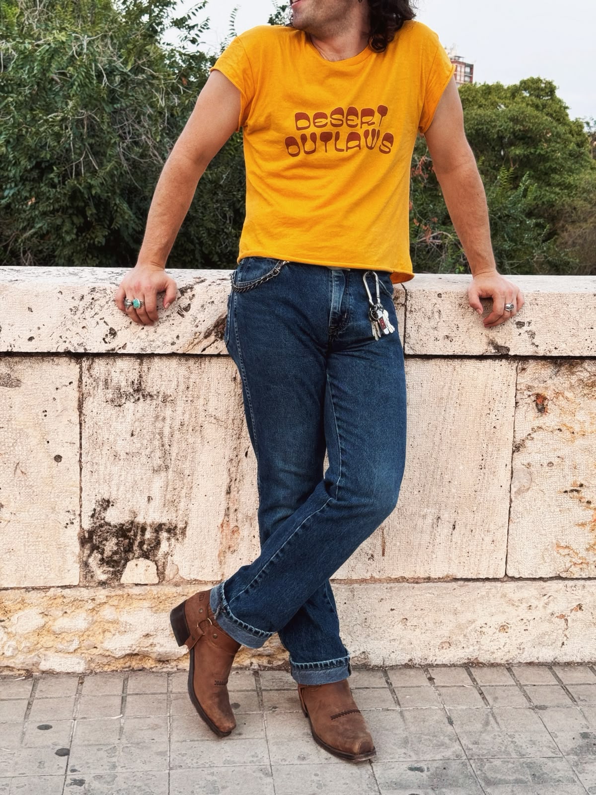 Camiseta Desert Outlaws
