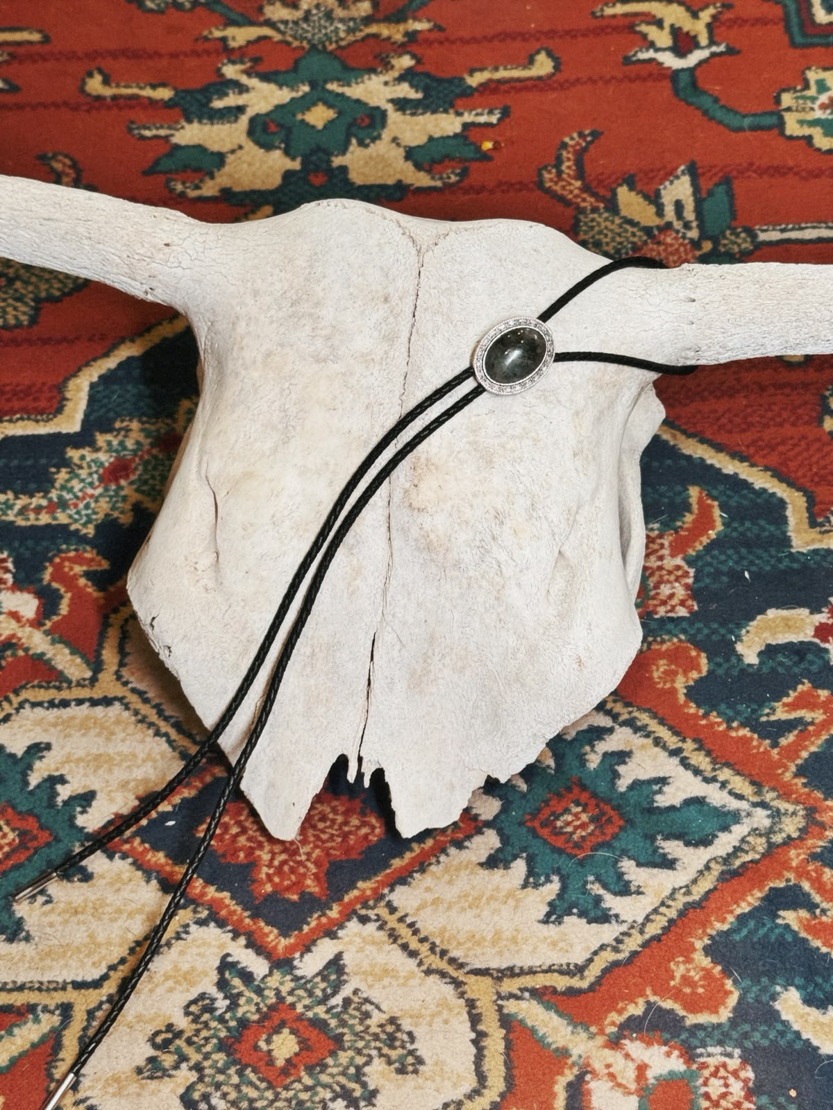 Bolo Cowboy de Cuero Trenzado con Piedra Natural